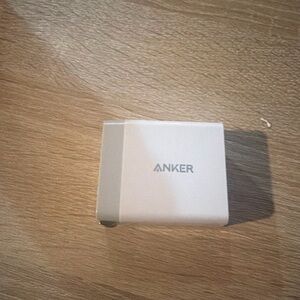Anker 2-Port USB Premium Charger White A2021 24W  2.25"L x‎ 1.5"W